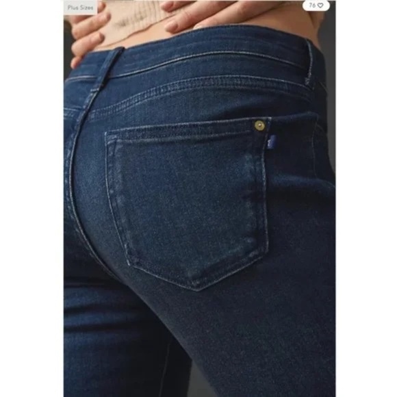 NWT Anthropologie Pilcro The Icon Low Rise Flare Dark Blue Size 25 - Picture 3 of 7